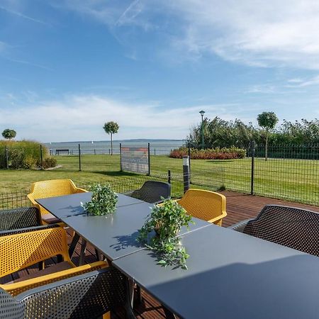Royal Cafe Apartman Keszthely Exterior foto