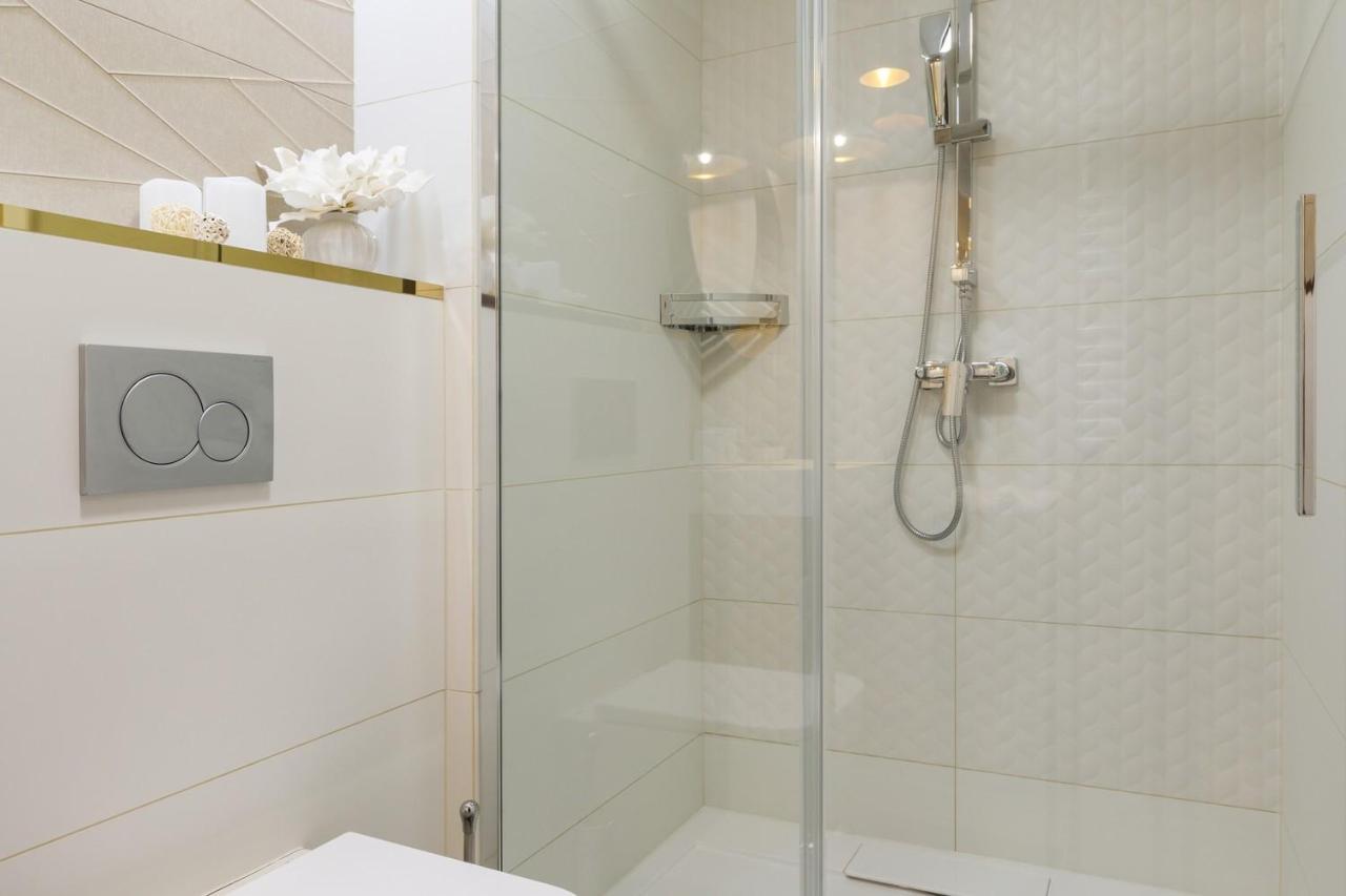 Royal Cafe Apartman Keszthely Exterior foto